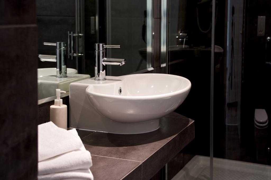 Roma Naif Rooms エクステリア 写真