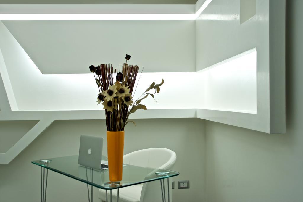 Roma Naif Rooms エクステリア 写真